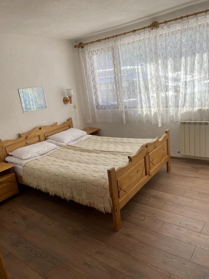 Спалнята, хотел „Маркони“, Пампорово